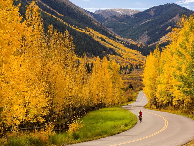 The prettiest fall foliage bike rides in the U.S. The prettiest fall foliage bike rides in the U.S.