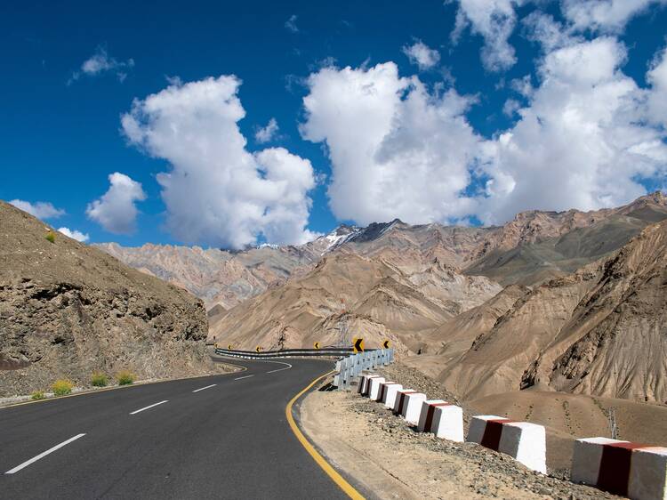 India just opened the world’s highest road in Ladakh – and the views are unreal India just opened the world’s highest road in Ladakh – and the views are unreal
