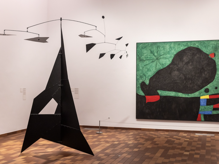 Com Miró va enamorar Amèrica sense parlar anglès: la Fundació Miró explora els intercanvis entre l'artista i els Estats Units Com Miró va enamorar Amèrica sense parlar anglès: la Fundació Miró explora els intercanvis entre l'artista i els Estats Units