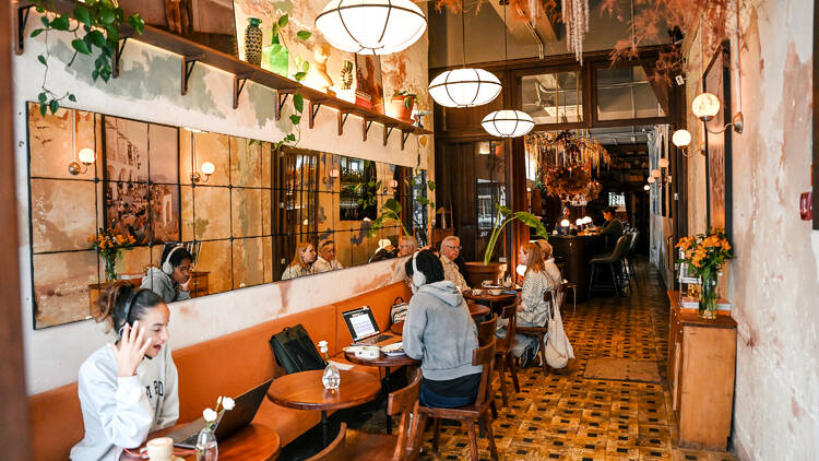 Soeurs Café