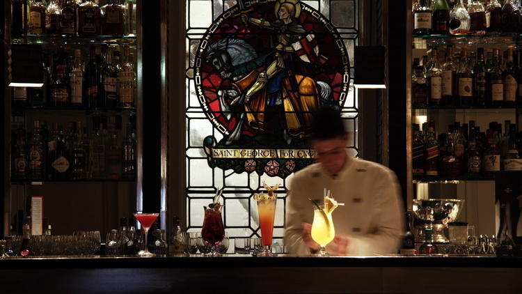 Donovan Bar